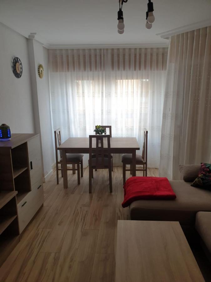 Apartamento Urbanlux Lope De Vega Albacete Exterior foto